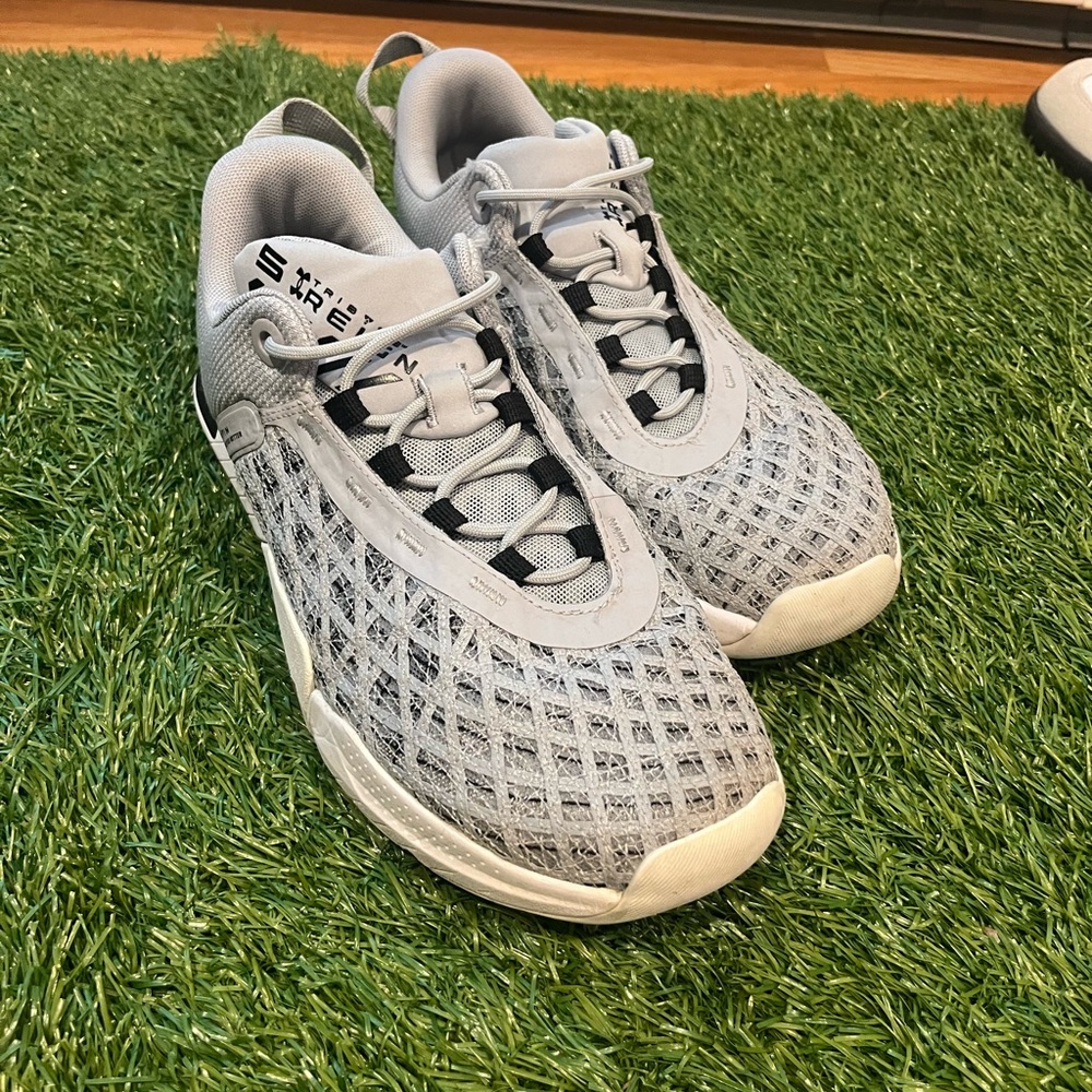 Under Armour Reign Lift Shoes